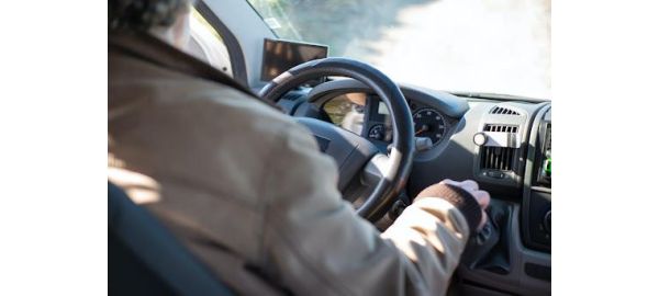 How to Stay Safe as an Older Driver