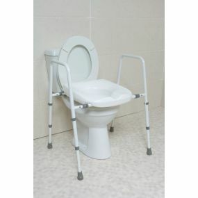 Mowbray Width Adjustable Toilet Frame And Seat