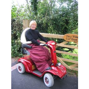 Mobility Scooter Cosy - Burgundy